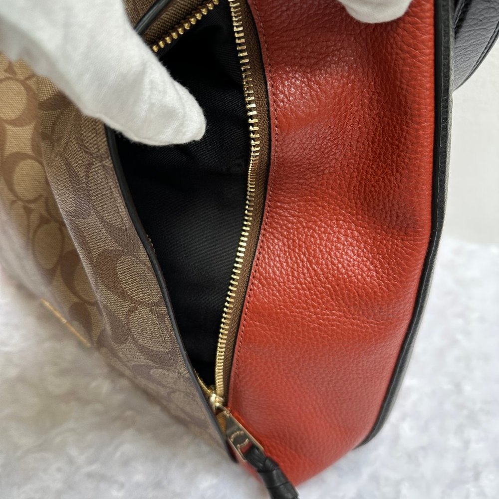 COACH Marlon Hobo 91386 Colorblock Sign Canvas Khaki/Orange, Crossbody in EUC - Picture 8 of 12